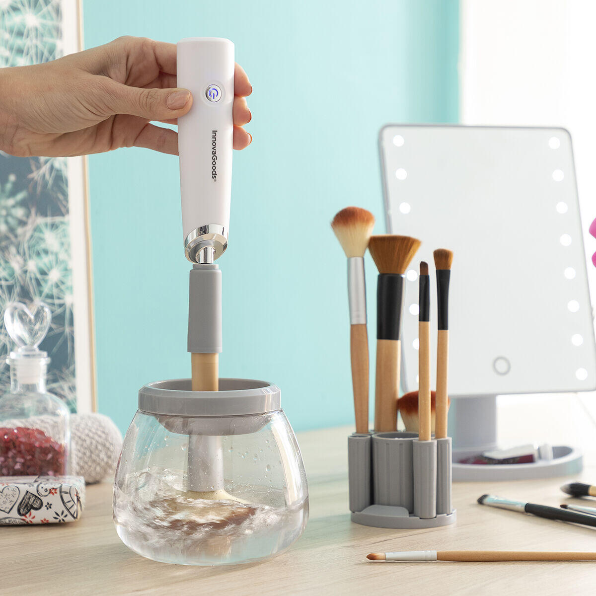 Limpador e Secador Automático de Brochas de Maquiagem Maklin